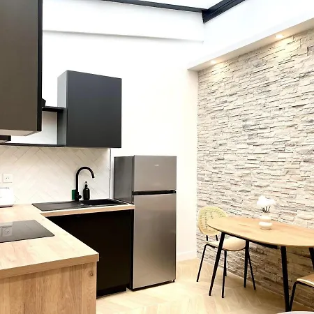 Charming & Cozy Flat - *